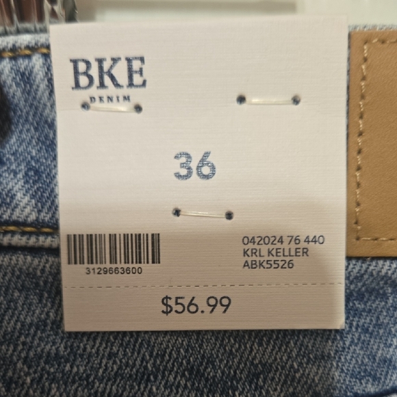 BKE Distressed Light Blue Denim Jean Shorts - Picture 5 of 6